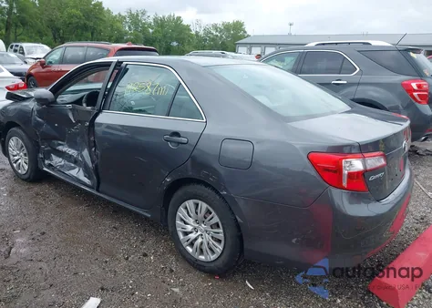 2012 Toyota Camry Le z USA, uszkodzony, nr VIN 4T4BF1FK2CR192395